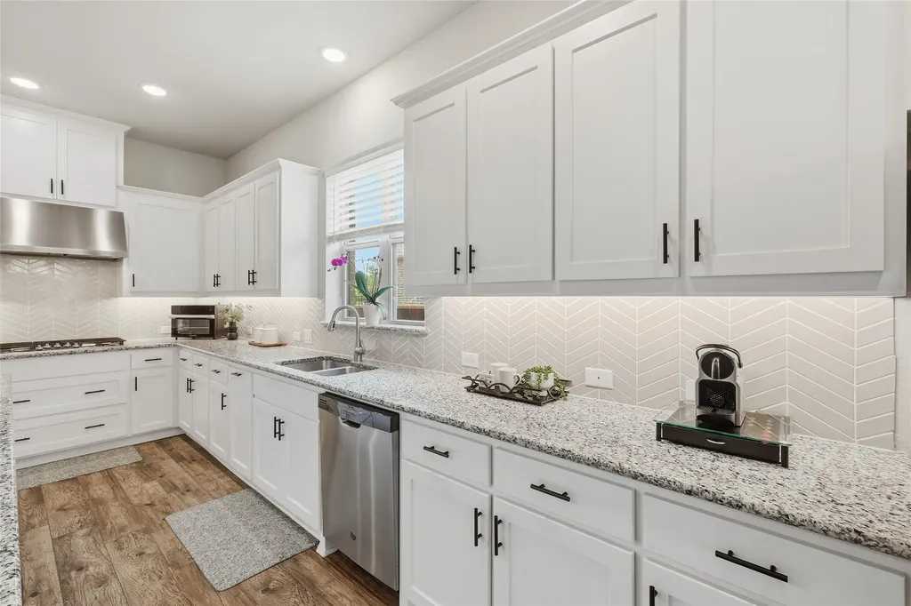 1203 White Squall Trail Arlington TX 76005