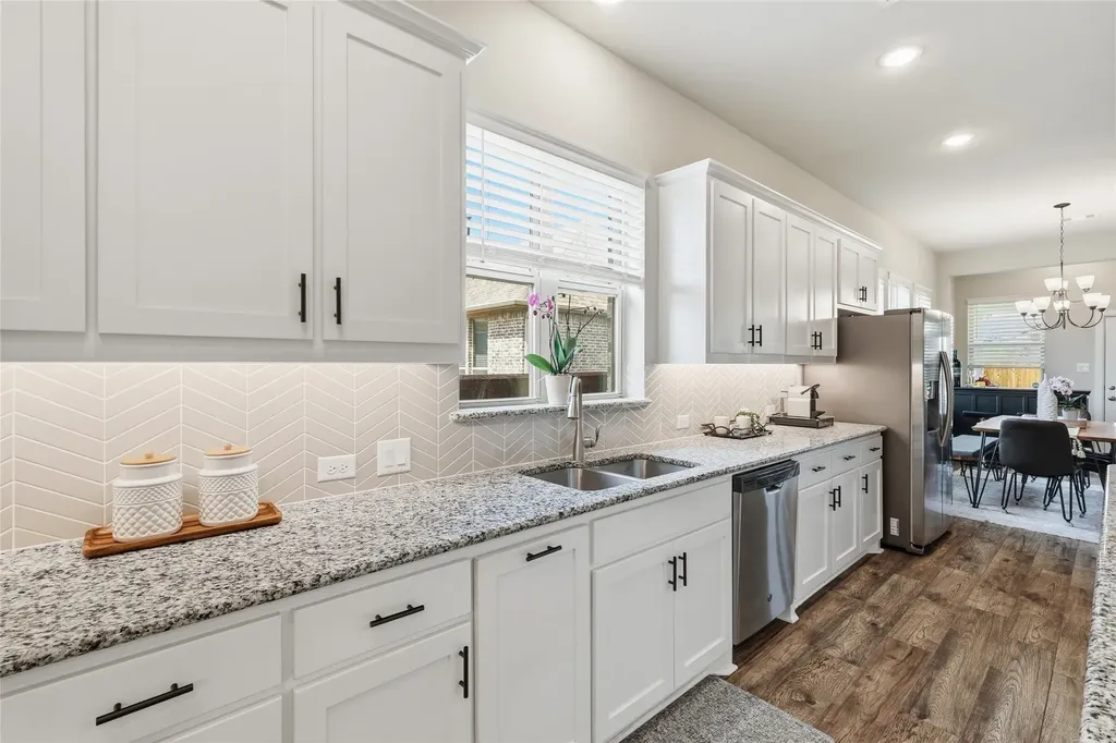 1203 White Squall Trail Arlington TX 76005