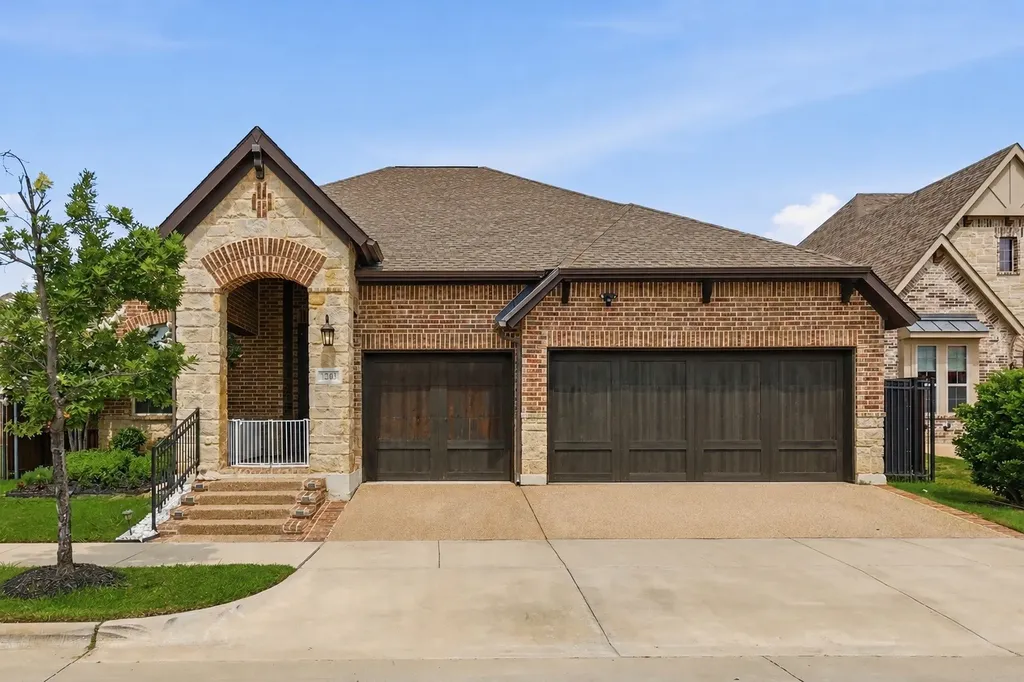 1203 White Squall Trail Arlington TX 76005