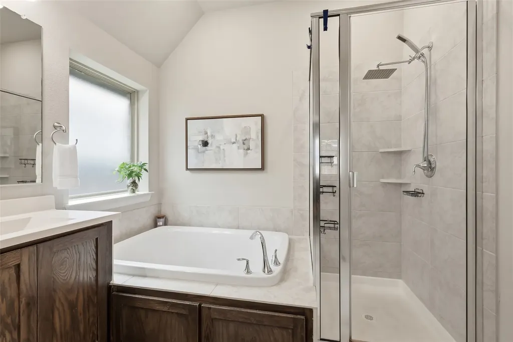 1203 White Squall Trail Arlington TX 76005