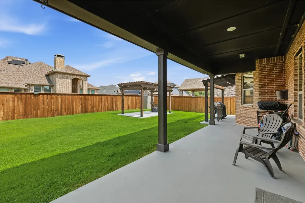 1203 White Squall Trail Arlington TX 76005
