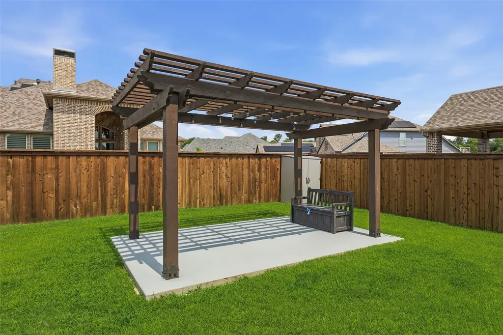 1203 White Squall Trail Arlington TX 76005