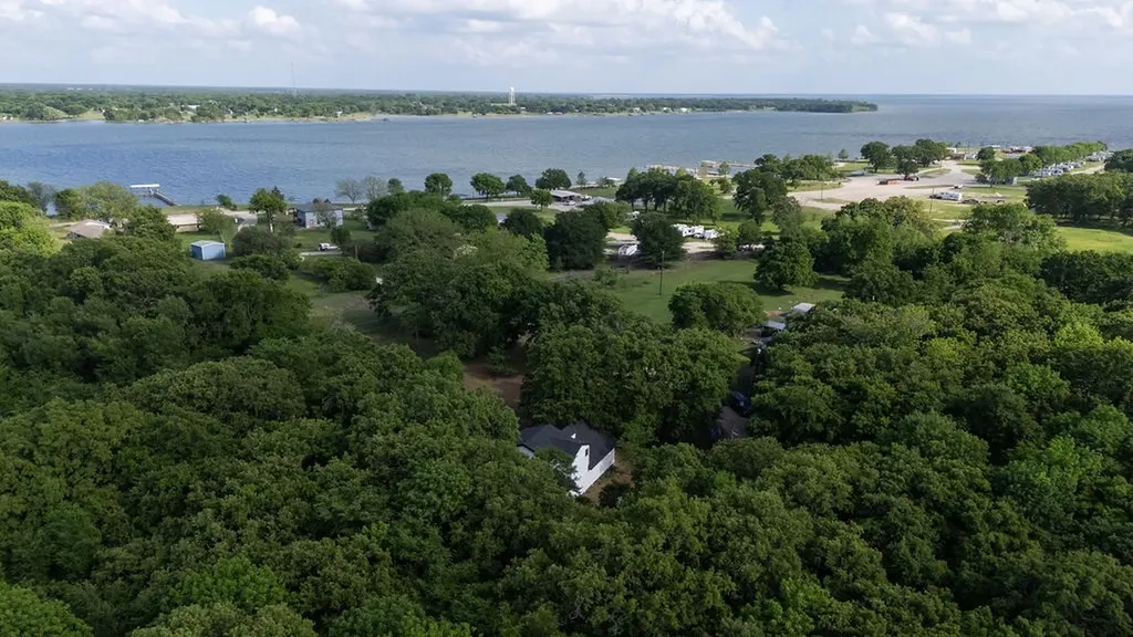 250 Skyview Point TX 75472