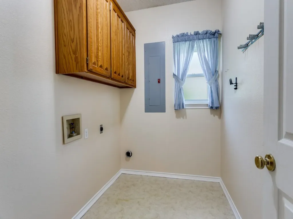 4225 Patricias Ridge Fort Worth TX 76126