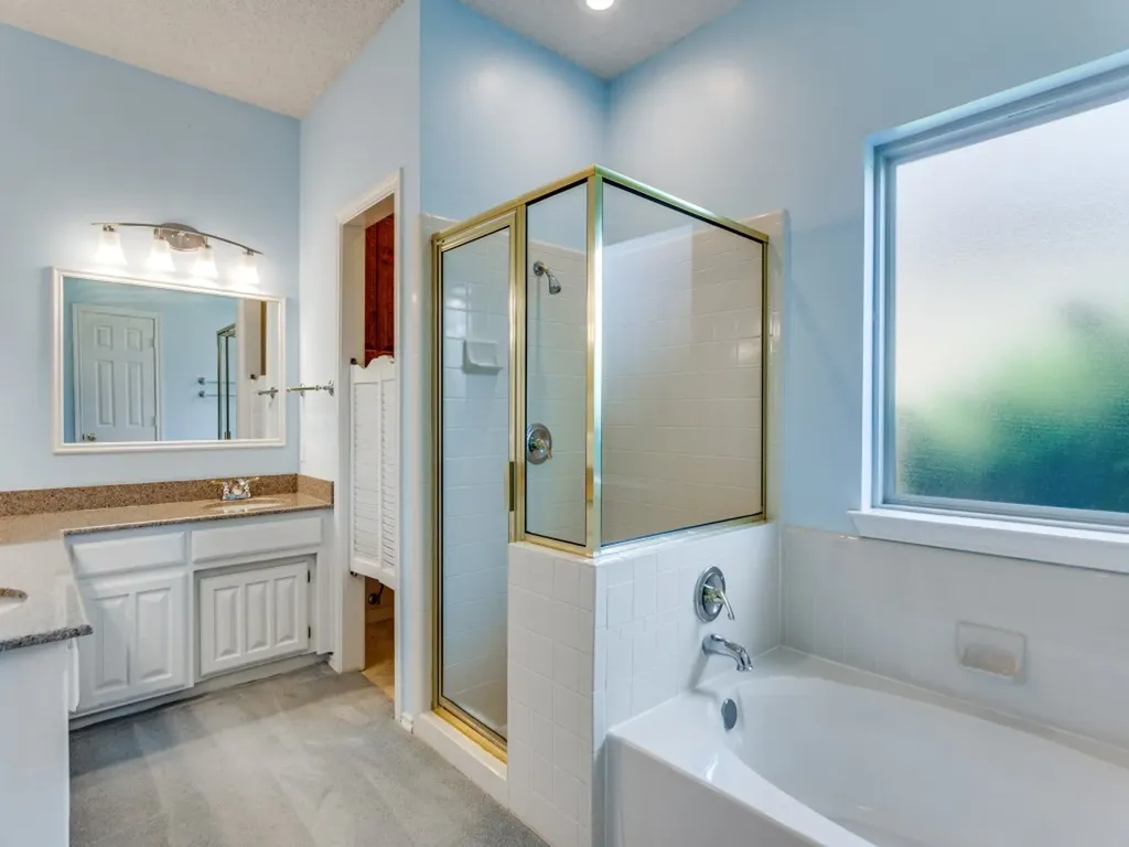 4225 Patricias Ridge Fort Worth TX 76126