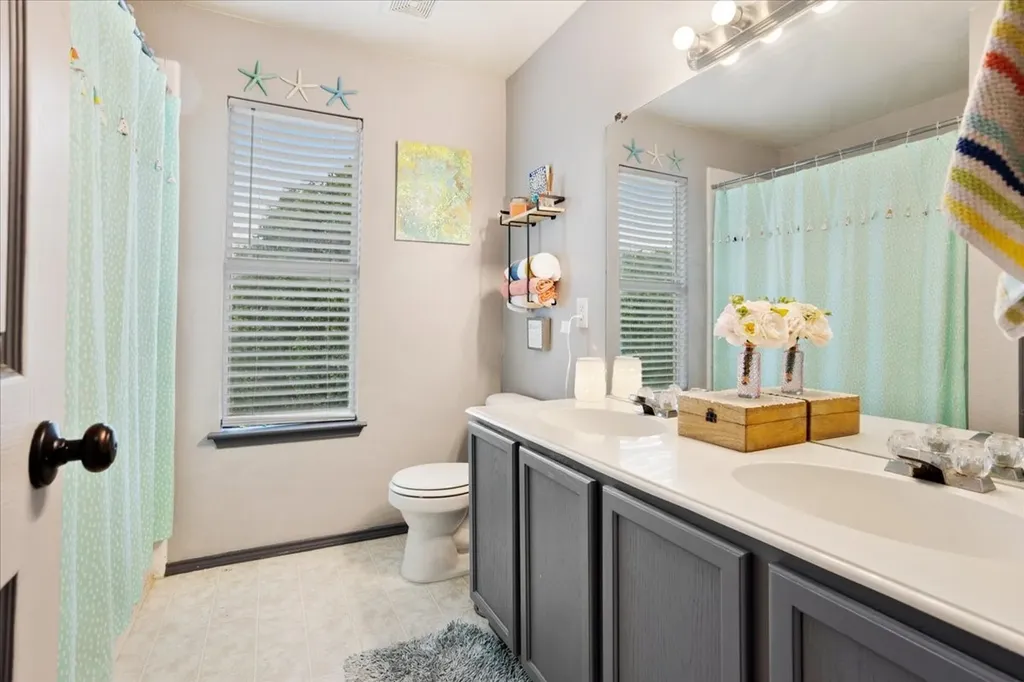 4333 Falcon Drive Sherman TX 75092