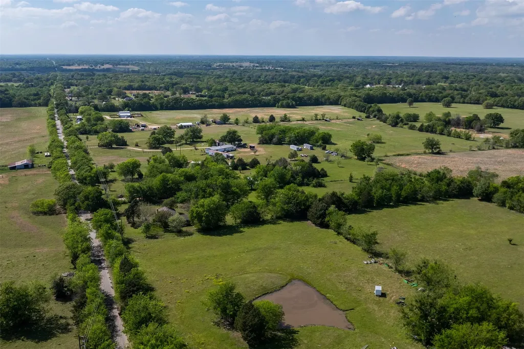 2888 Vz County Road 2708 Mabank TX 75147