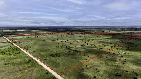 TBD-225 Cr 620 Hamilton TX 76531