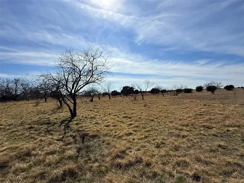 TBD-225 Cr 620 Hamilton TX 76531