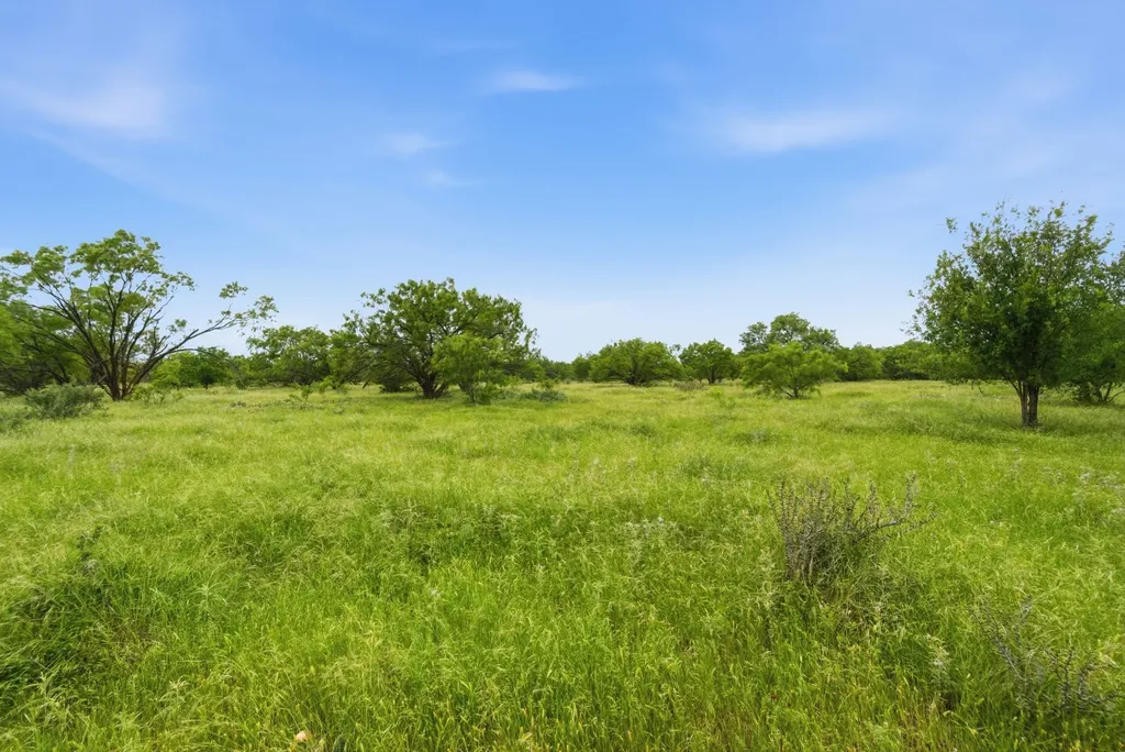 Tbd Fm 880 Moran TX 76464