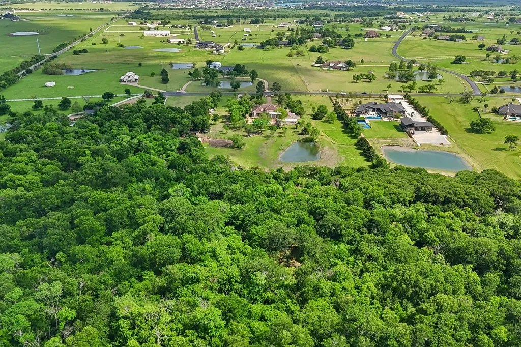 1000 English Road Rockwall TX 75032
