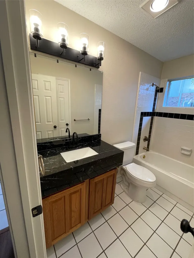 2149 Willowood Drive Grapevine TX 76051