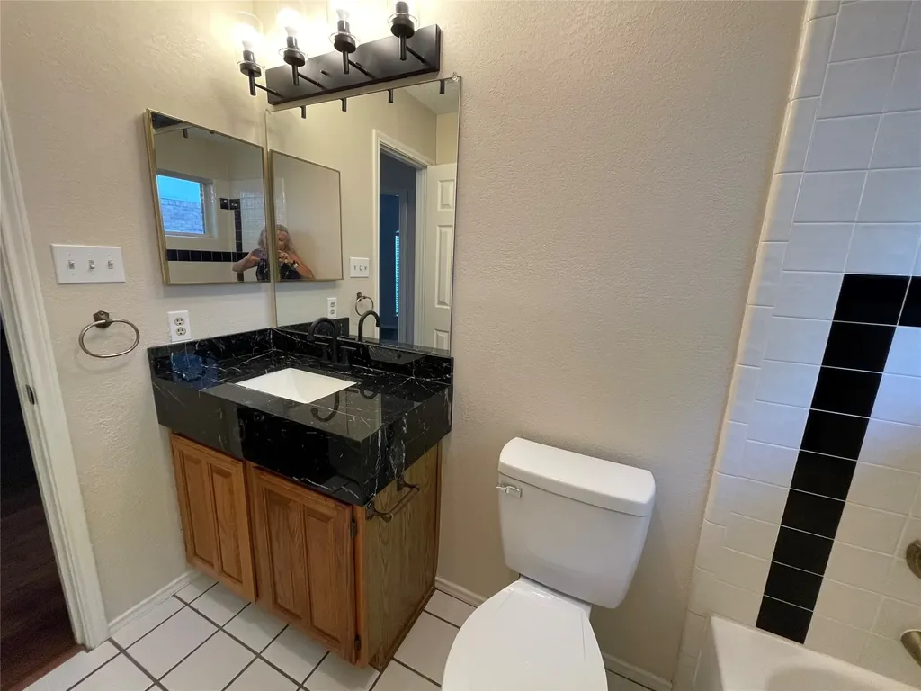2149 Willowood Drive Grapevine TX 76051