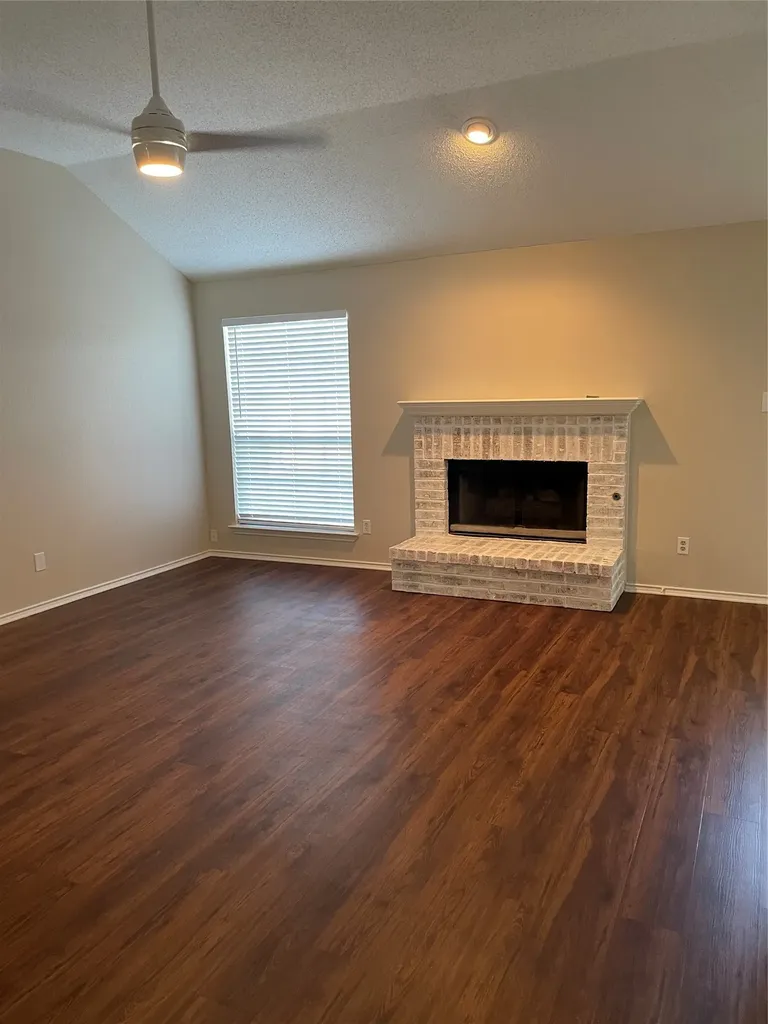 2149 Willowood Drive Grapevine TX 76051