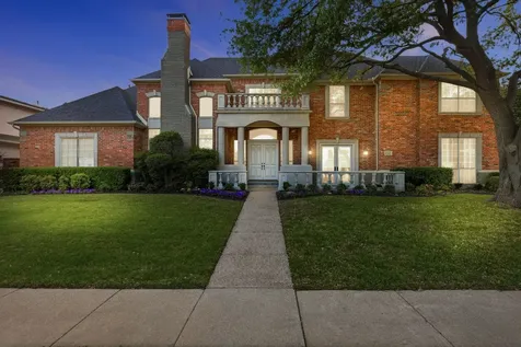 17431 Woods Edge Drive Dallas TX 75287
