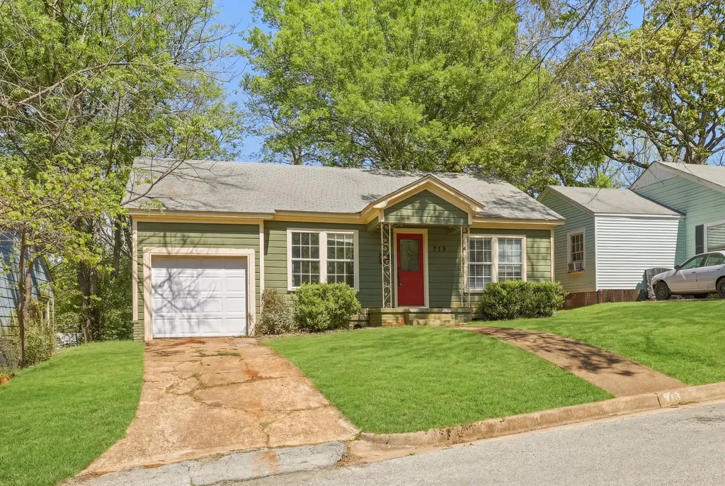 713 Highland Drive Palestine TX 75801