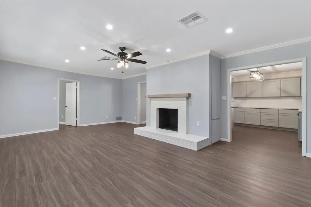 3557 Winston Road Fort Worth TX 76109