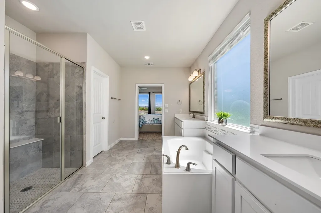 12700 Cold Spring Lane Ponder TX 76259