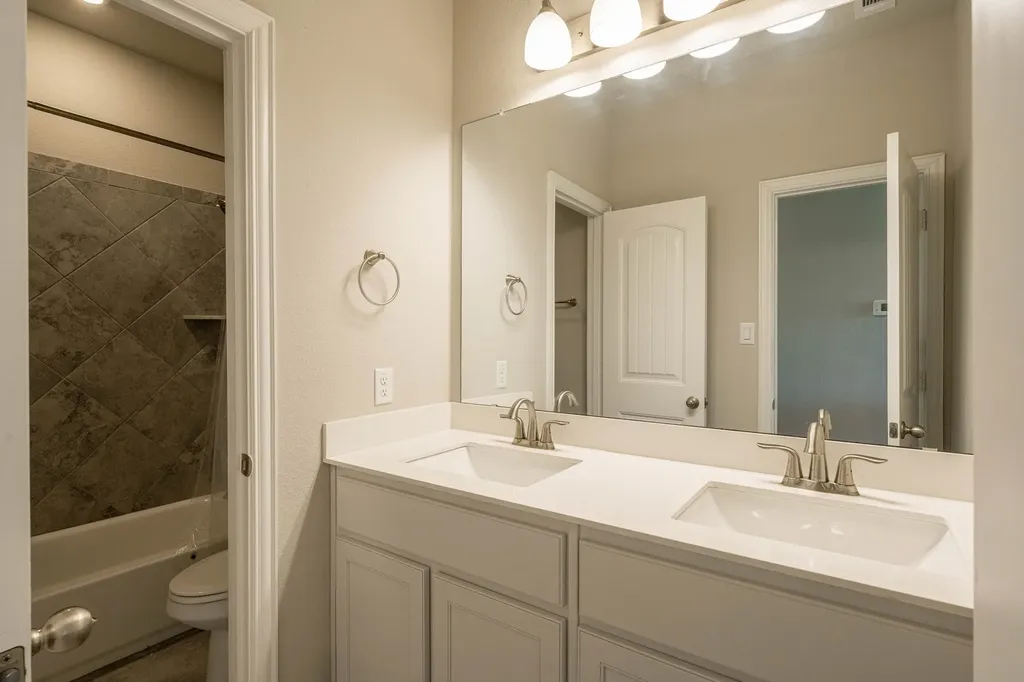 12700 Cold Spring Lane Ponder TX 76259