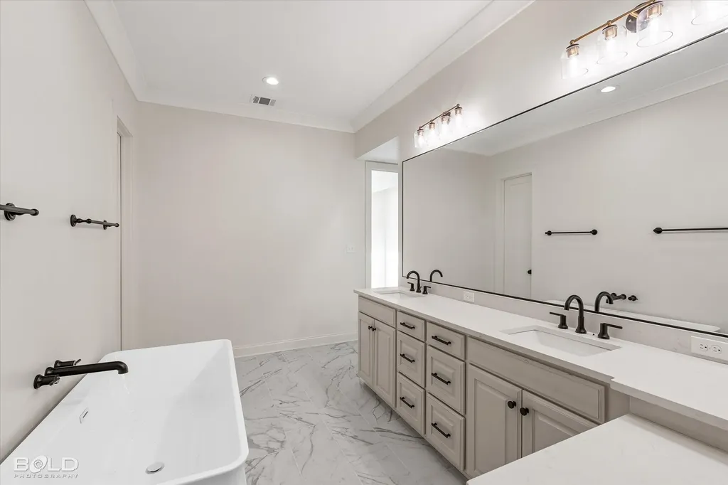 5115 Oaklawn Park Drive Blanchard LA 71107