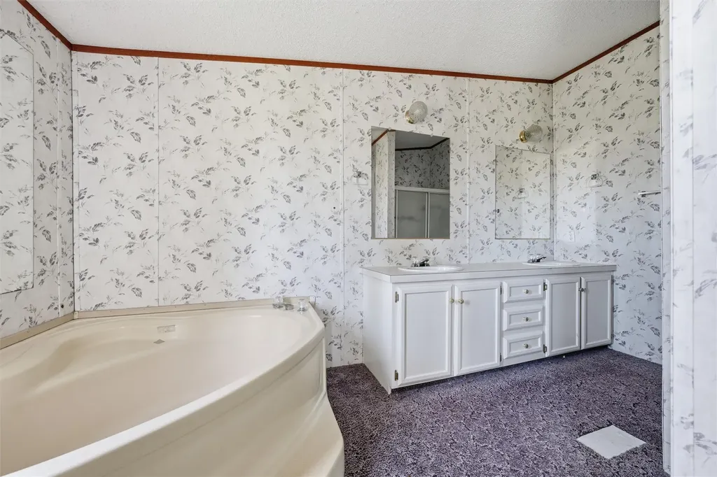 154 Hillside Drive Troy TX 76579
