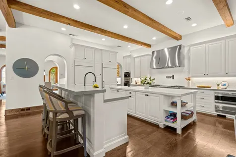 545 W Highland Street Southlake TX 76092