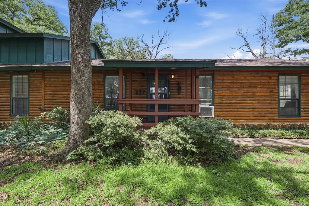 237 Brenda Lane Gainesville TX 76240