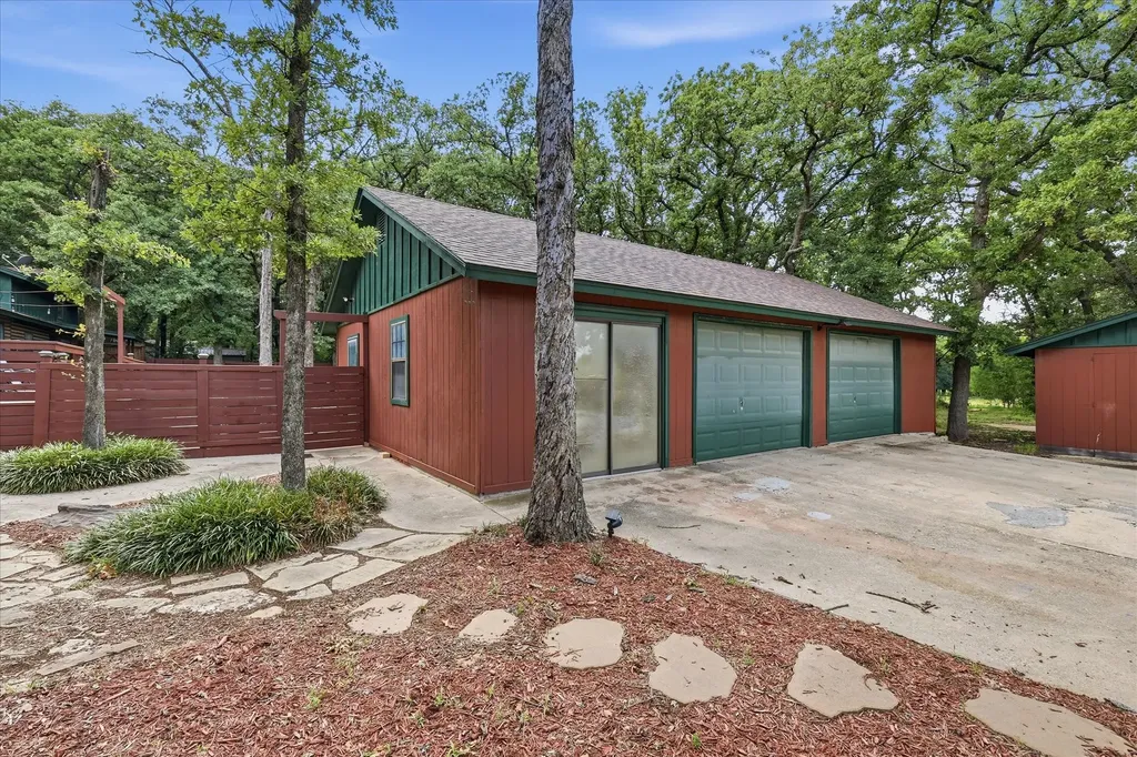 237 Brenda Lane Gainesville TX 76240