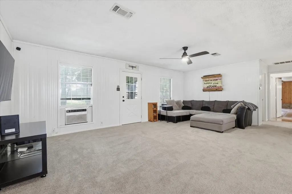 237 Brenda Lane Gainesville TX 76240