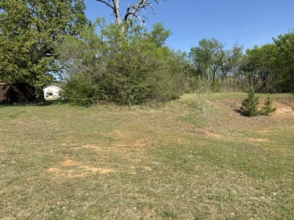 1918 S Mirick Avenue Denison TX 75020
