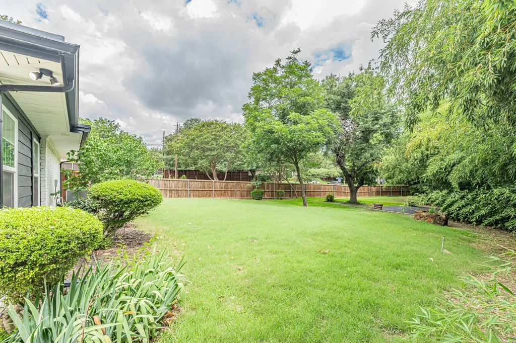 322 Canyon Ridge Drive Richardson TX 75080