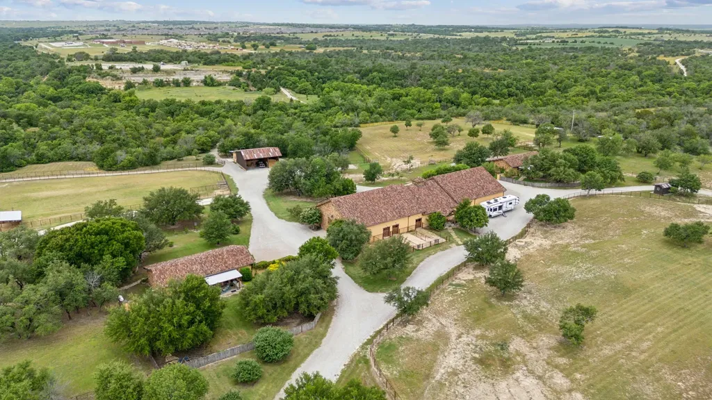 319 Verna Trail N Fort Worth TX 76108
