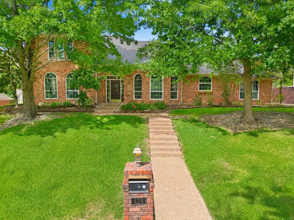 418 Riverview Drive Woodway TX 76712