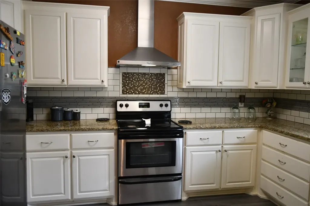 401 Powers Street Lacy Lakeview TX 76705