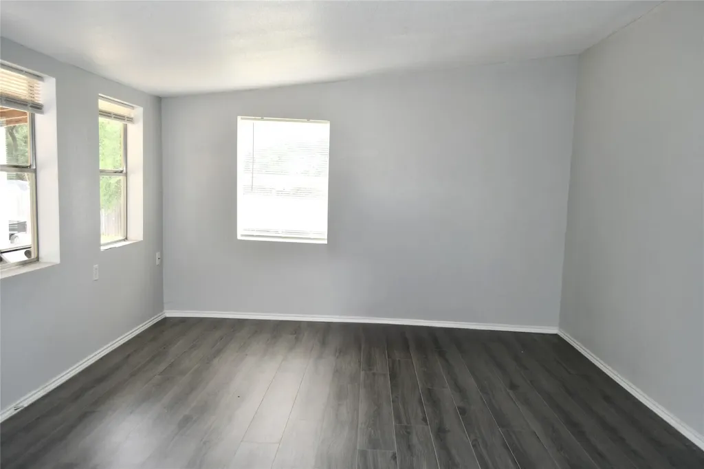 401 Powers Street Lacy Lakeview TX 76705