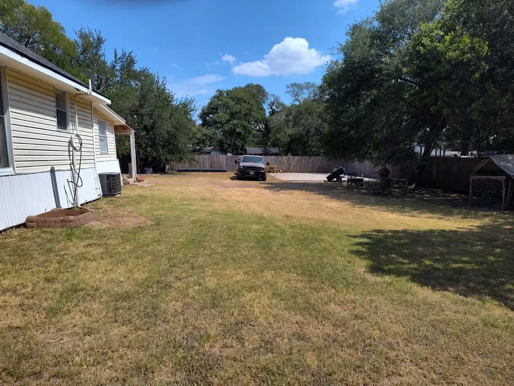 401 Powers Street Lacy Lakeview TX 76705