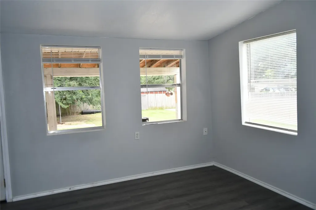 401 Powers Street Lacy Lakeview TX 76705