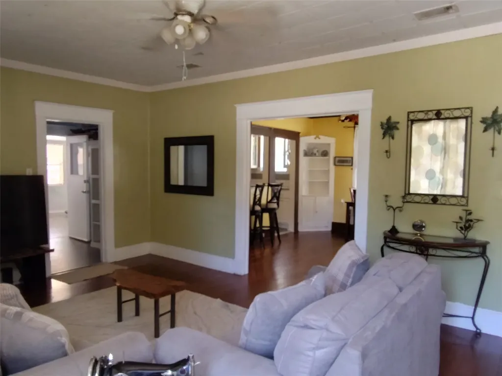 401 Powers Street Lacy Lakeview TX 76705
