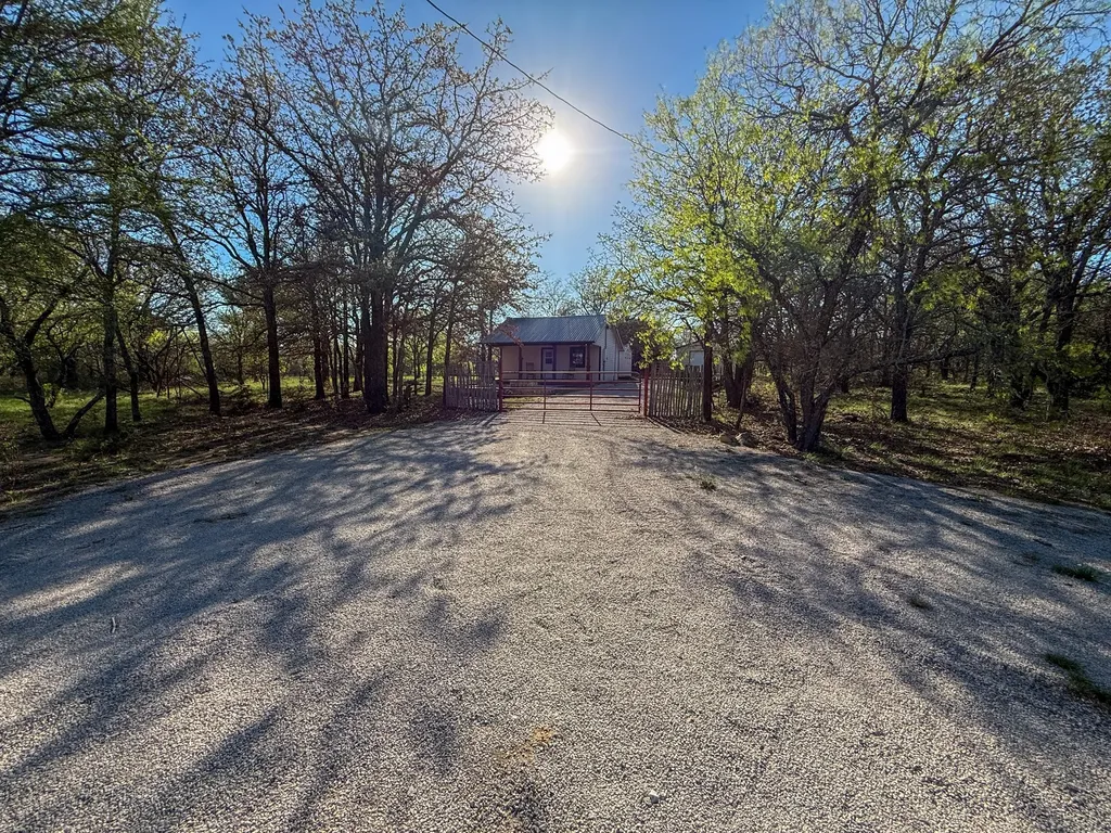 4909 Barton Chapel Road Jacksboro TX 76458