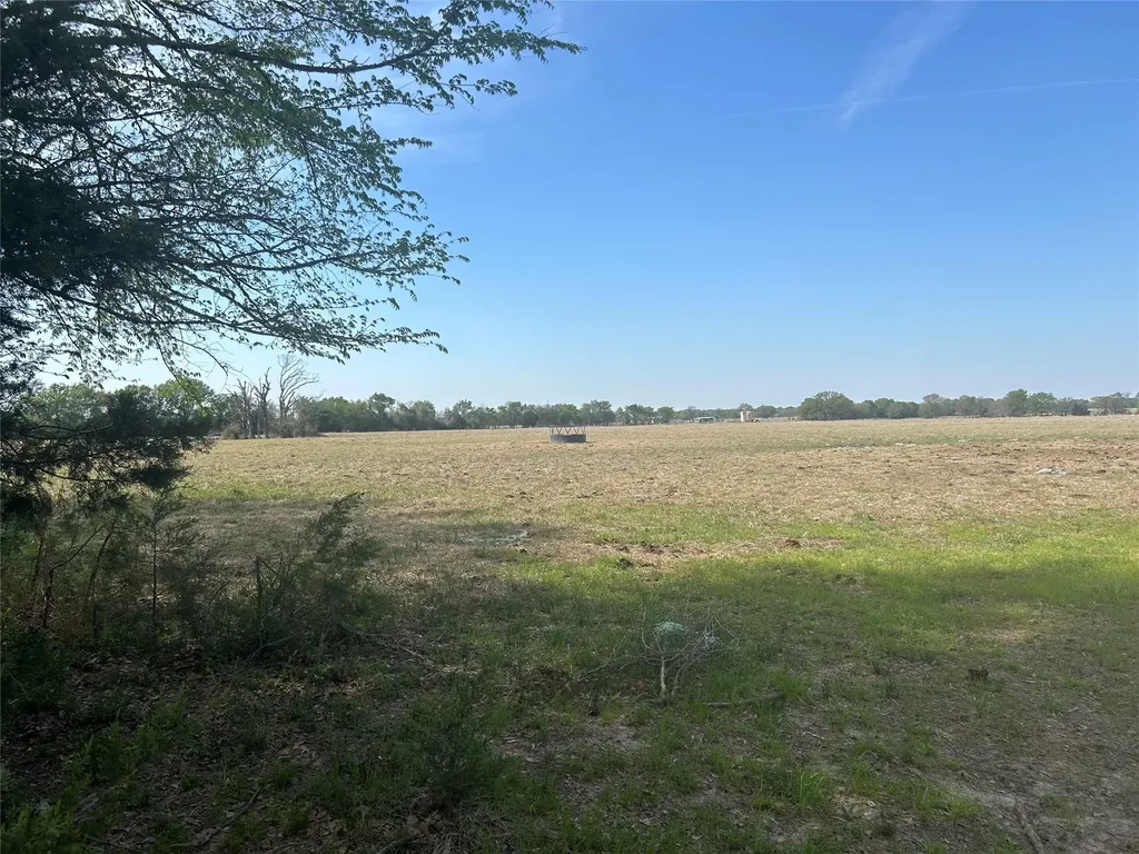 13671 Cr 2143 Kemp TX 75143