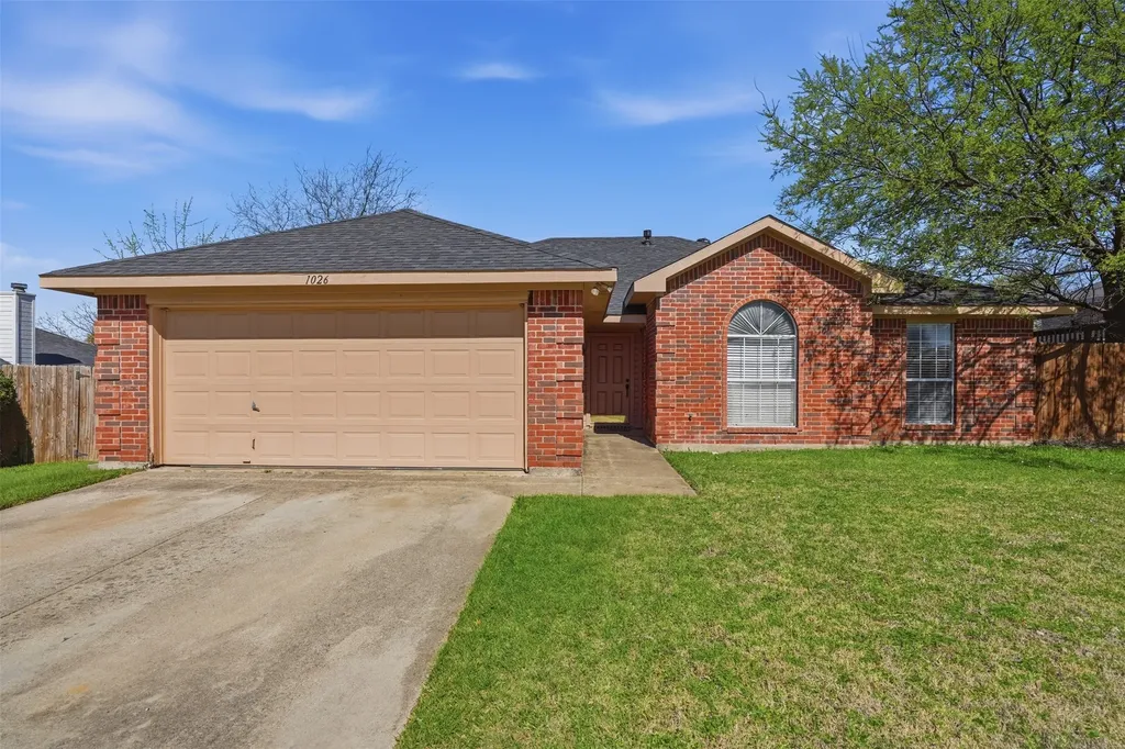 1026 Meadowbend Drive Cedar Hill TX 75104