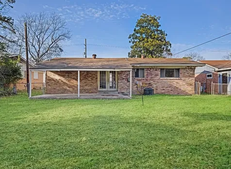 504 Redwater Road Wake Village TX 75501