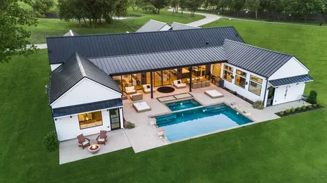 1129 Beacon Shore Road Kemp TX 75143