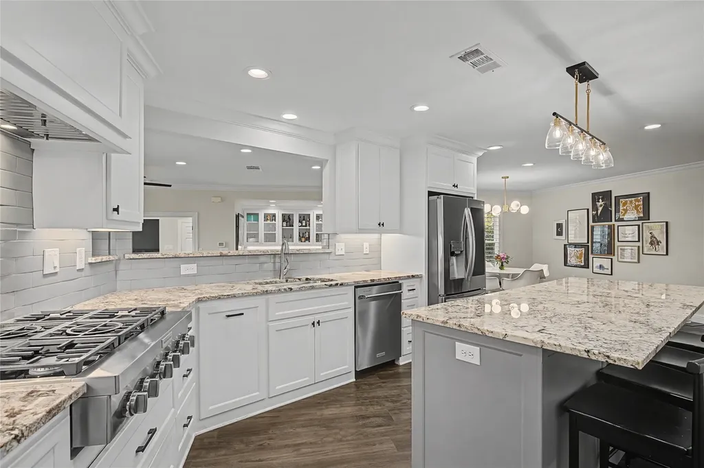 7520 Hewitt Street North Richland Hills TX 76182