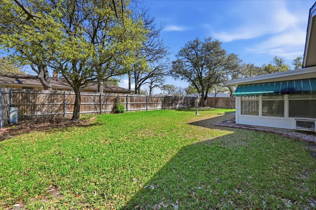 3311 Peachtree Lane Pantego TX 76013