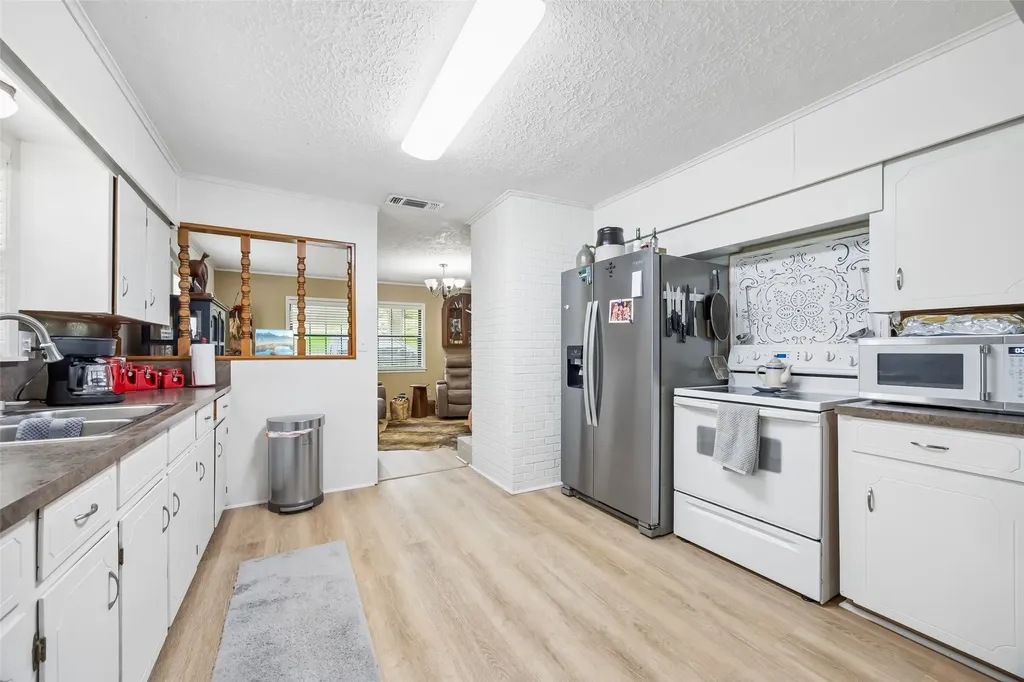 16340 County Road 4256 S Henderson TX 75654
