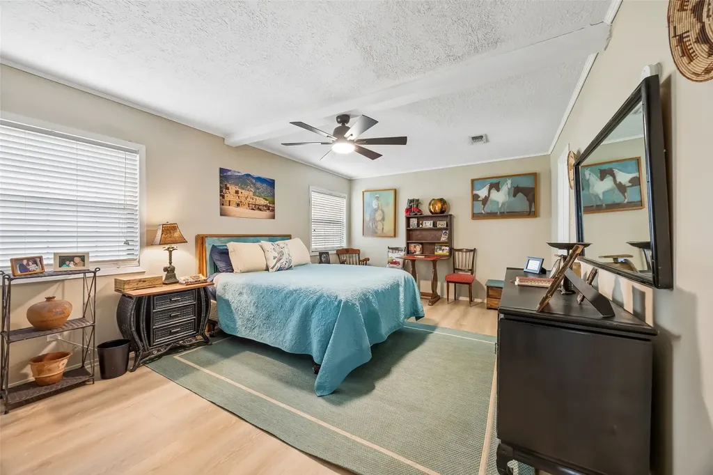16340 County Road 4256 S Henderson TX 75654