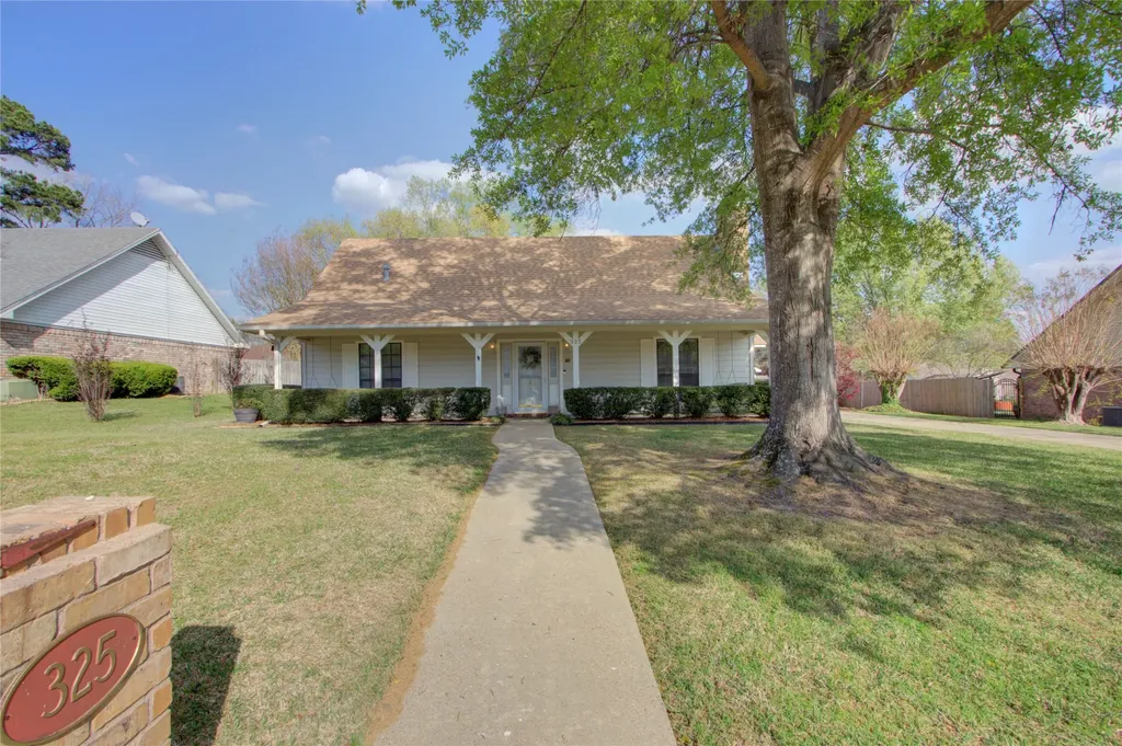 325 Loma Linda Wake Village TX 75501