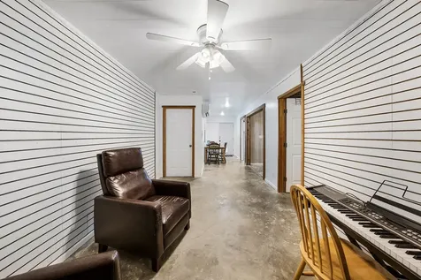 8505 W Interstate Highway 30 Cumby TX 75433