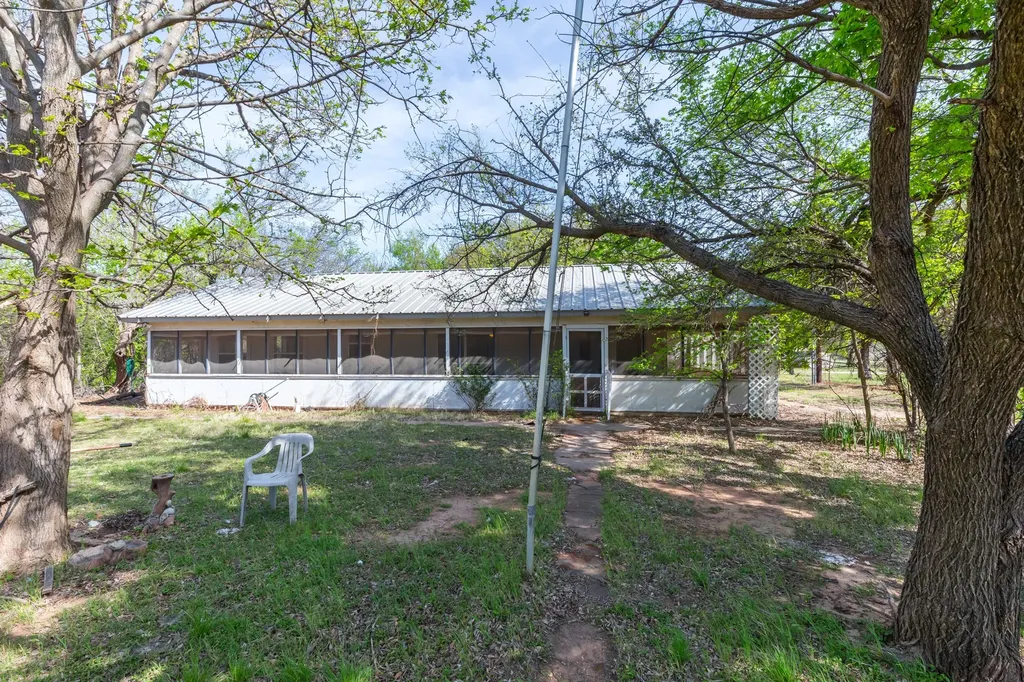749 Cedar Street Buffalo Gap TX 79601
